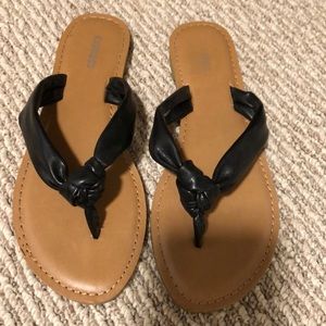 Thong sandals
